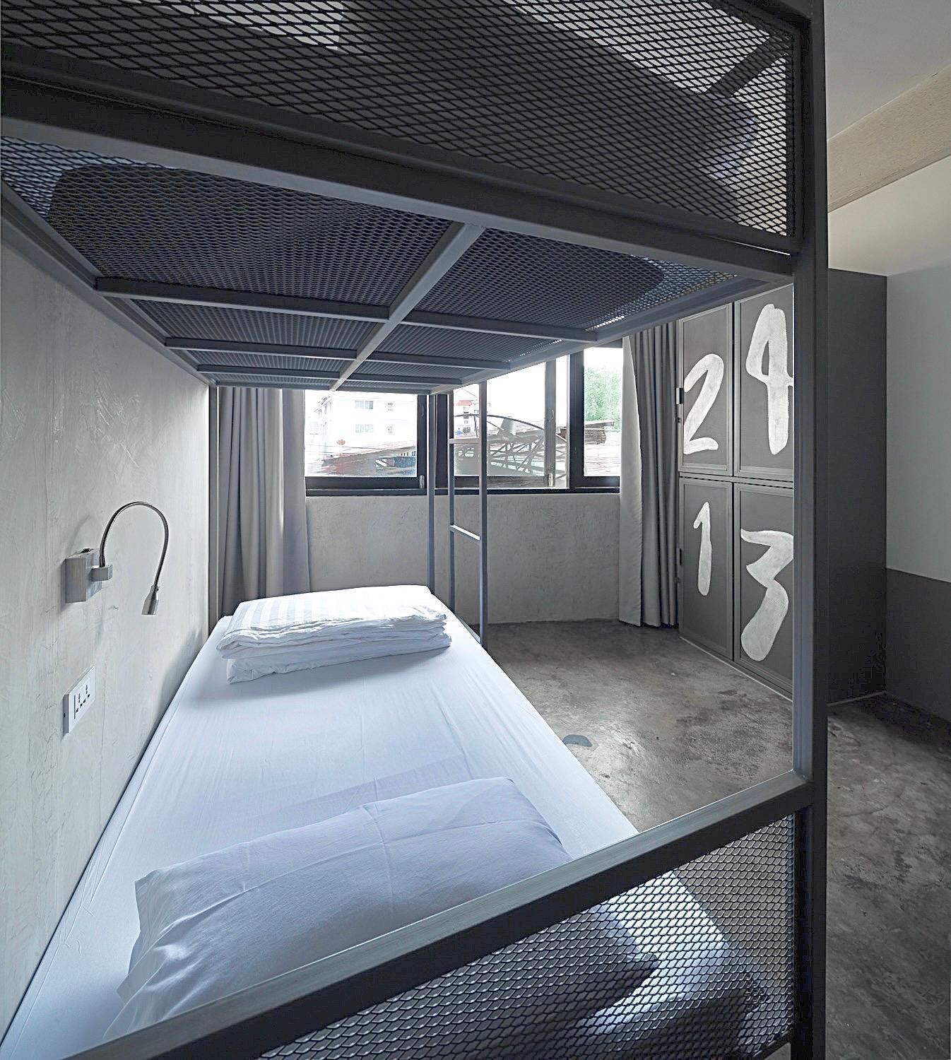 Thunder Bird Hostel Chiang Mai Extérieur photo